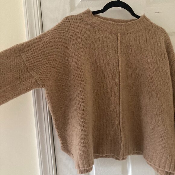 Xirena Vivienne Sweater - Picture 4 of 8